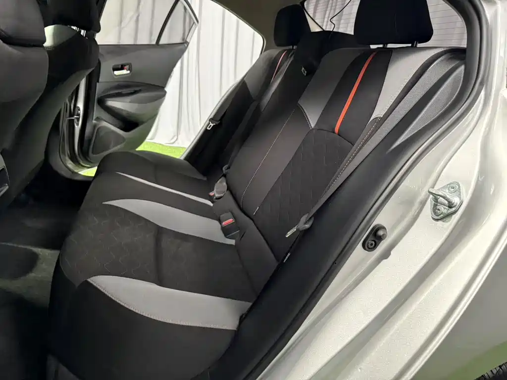 Toyota Corolla — миниатюра 9