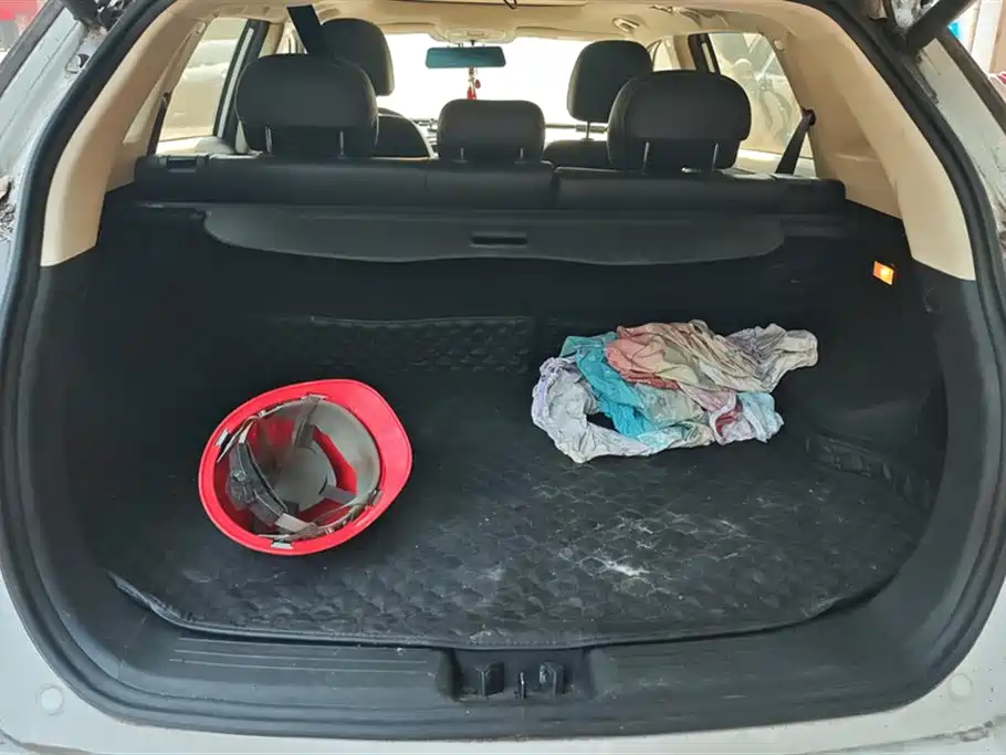 GEELY AUTOMOBILE BOYUE