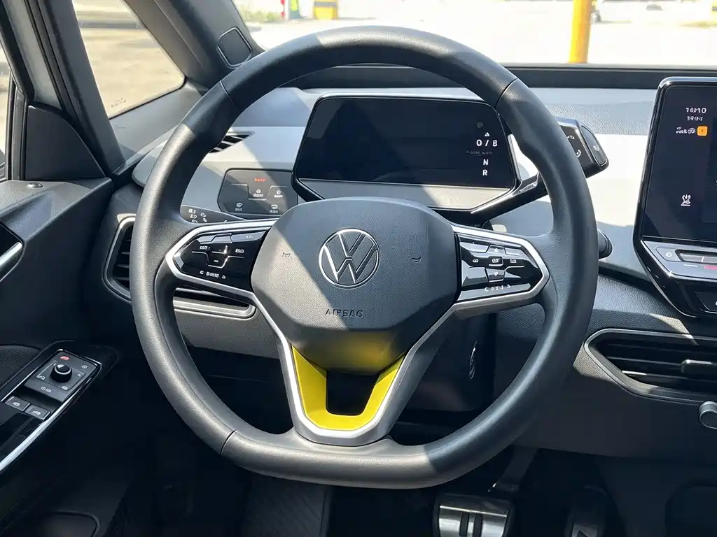 Volkswagen ID.3 — миниатюра 12