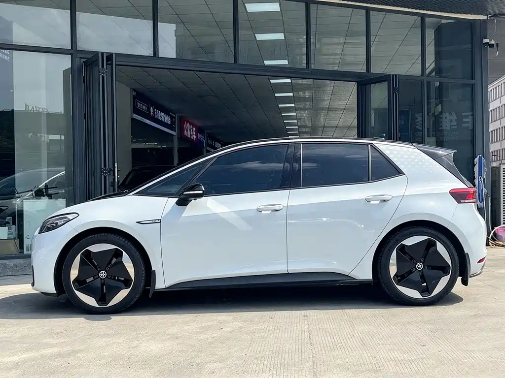 Volkswagen ID.3 — миниатюра 4