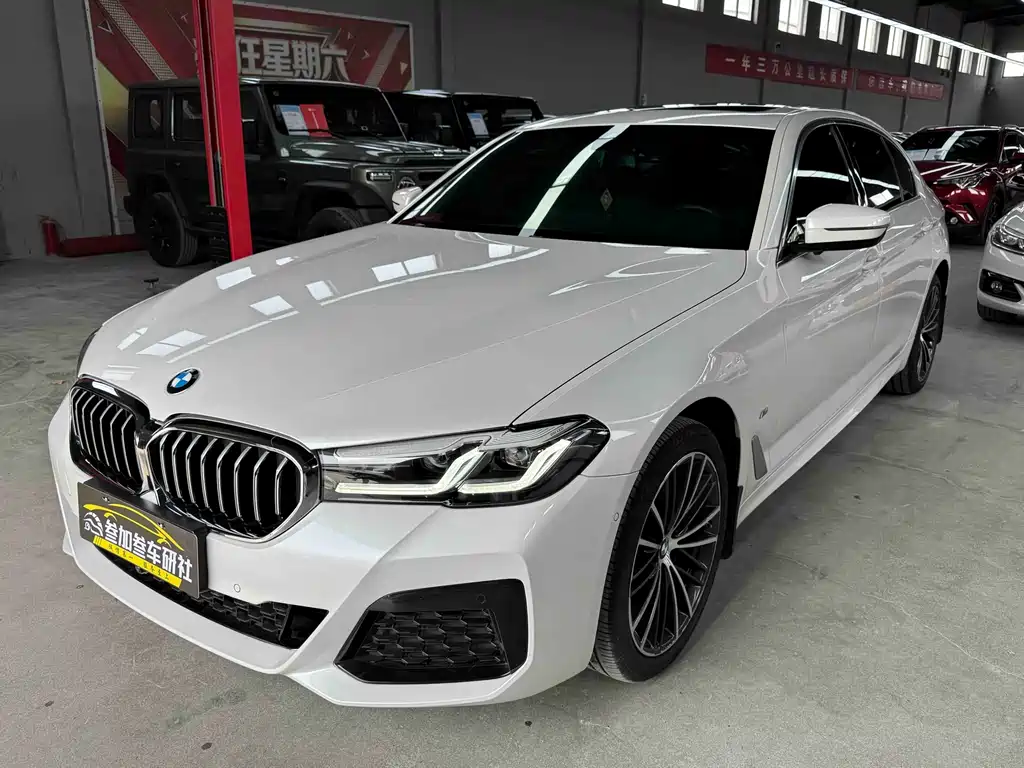 BMW 5 Series 2024