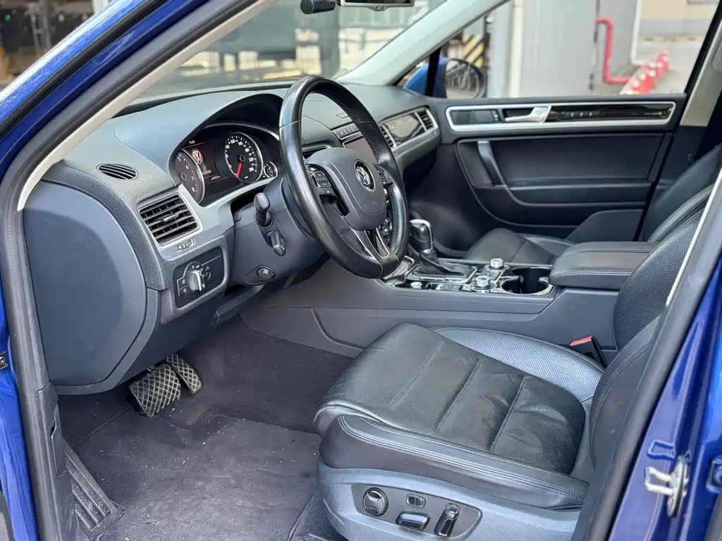 Volkswagen Touareg 2016 3.0TSI