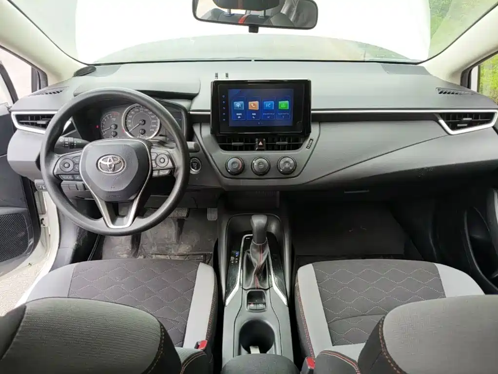 Toyota Corolla — миниатюра 10