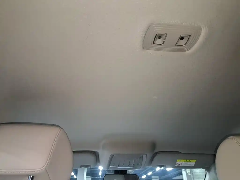 BYD Seal 05 DM-i — миниатюра 18