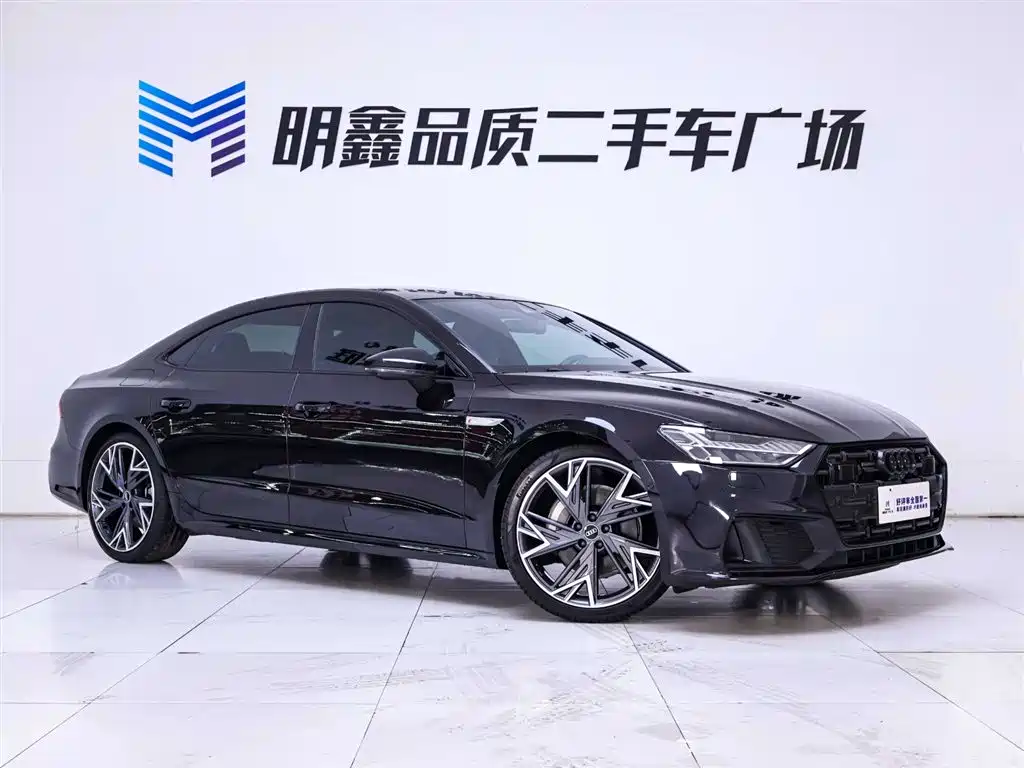 Audi A7L 2023 45 TFSI quattro S-line