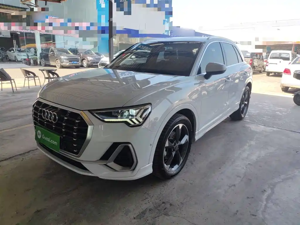 Audi Q3 2022