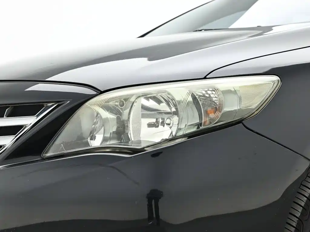 Toyota Corolla — миниатюра 8