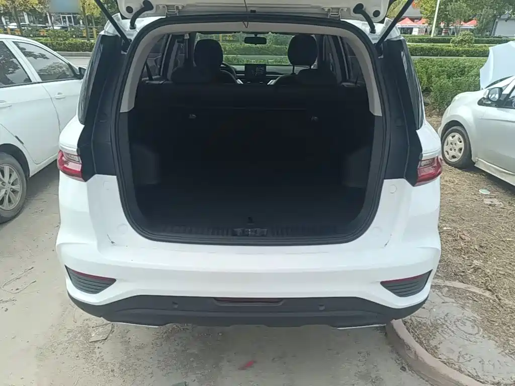 Geely Vision X6 — миниатюра 19