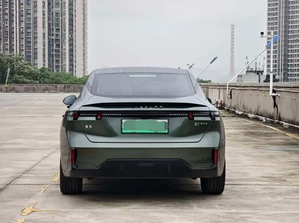 Lynk & Co 07 EM-P 2024 EM-P 126 Halo