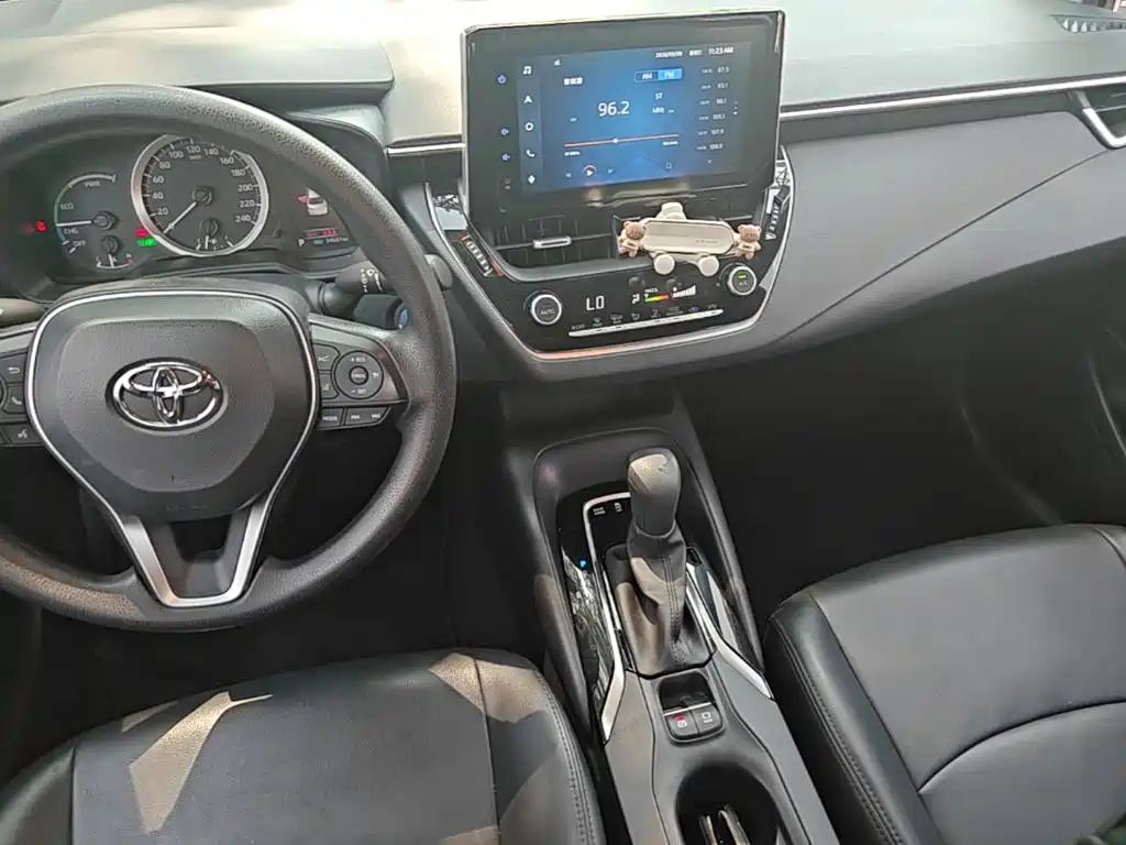 Toyota Corolla — миниатюра 13
