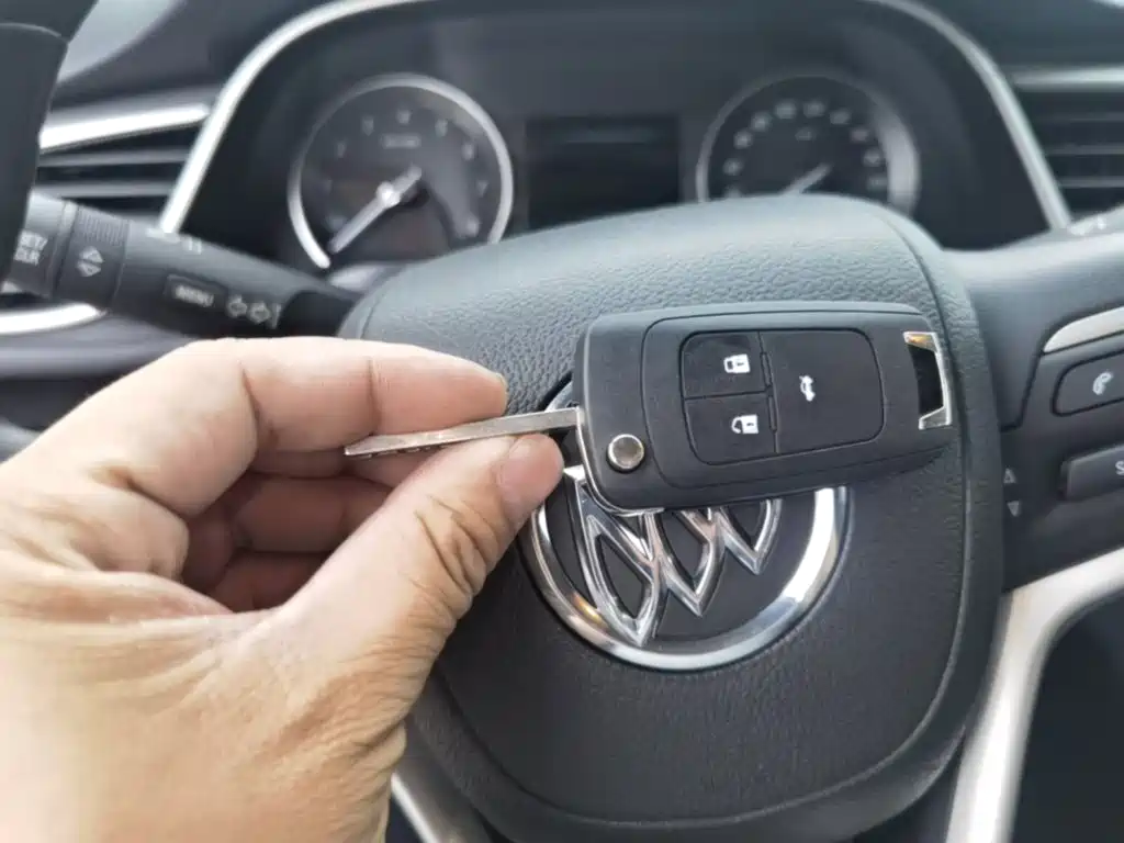 Buick Excelle — миниатюра 9