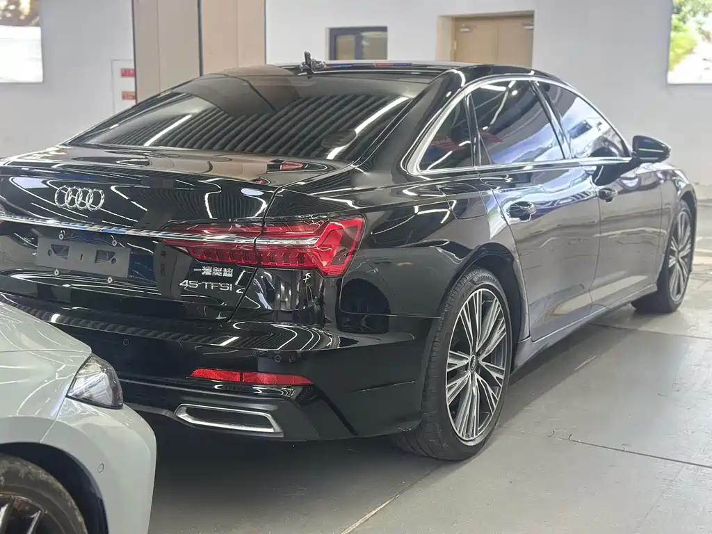 Audi A6L — миниатюра 16