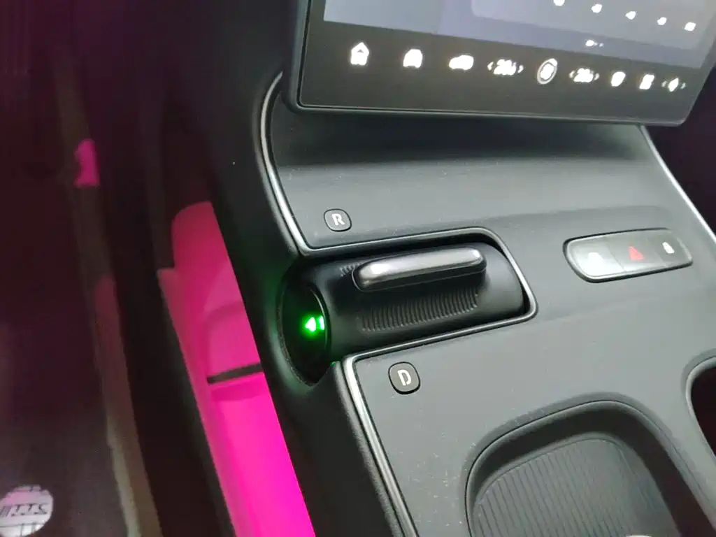 NIO ET5T — миниатюра 14