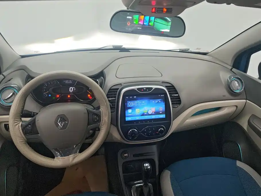 Renault Captur — миниатюра 12
