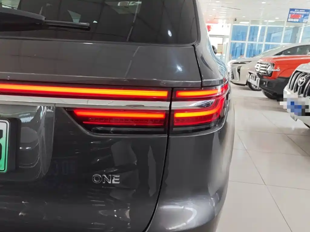 Li Auto Li ONE — миниатюра 8