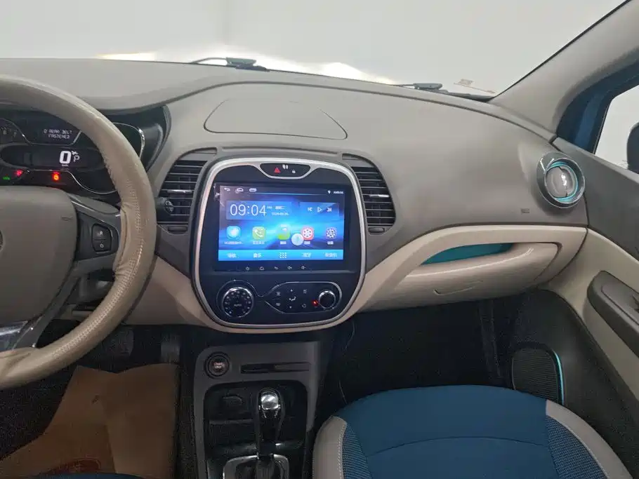 Renault Captur — миниатюра 13