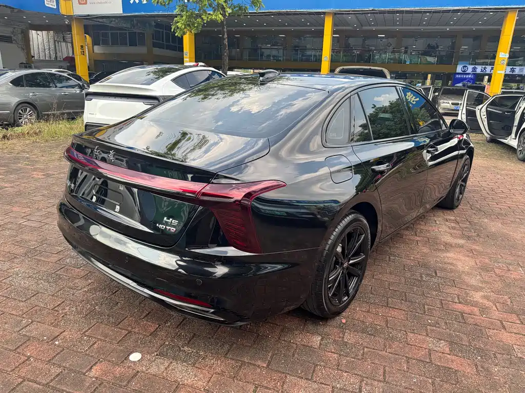 Hongqi Hongqi H5 — миниатюра 17