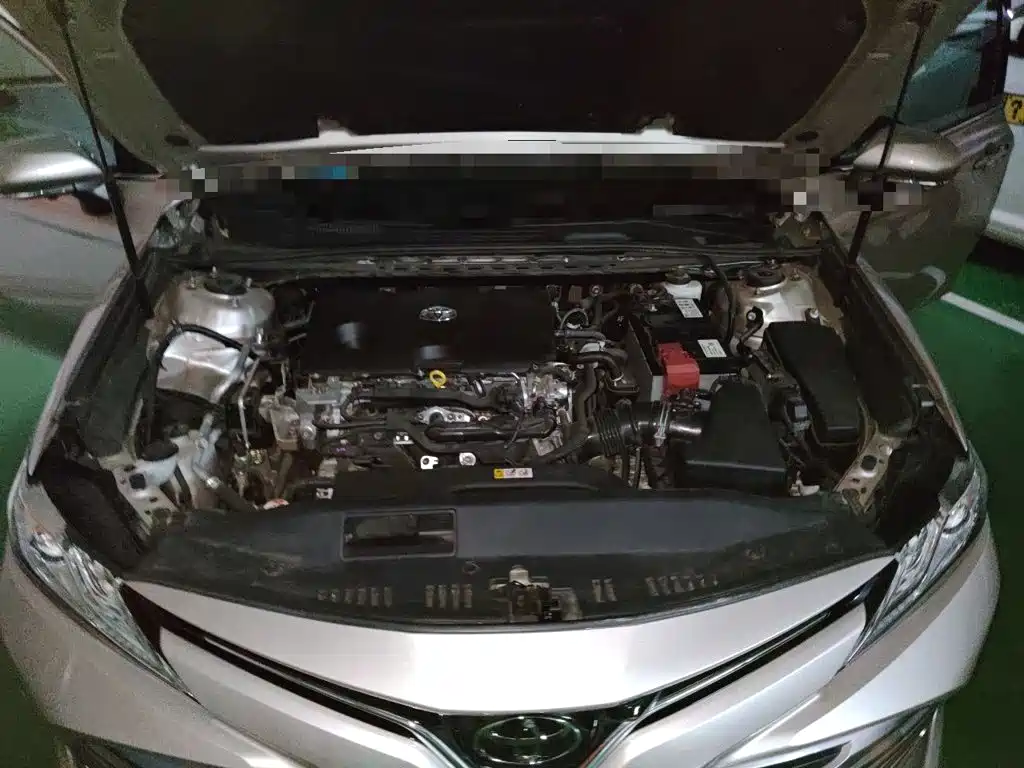 Toyota Camry — миниатюра 16