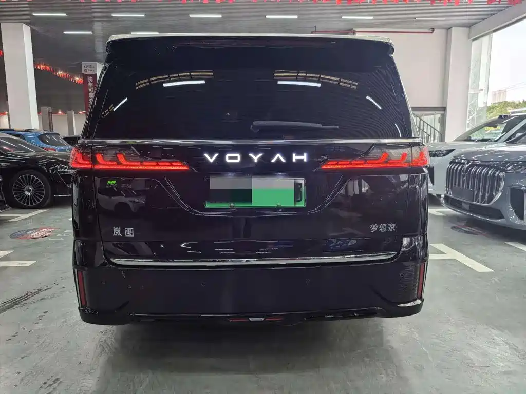 VOYAH Dreamer — миниатюра 5
