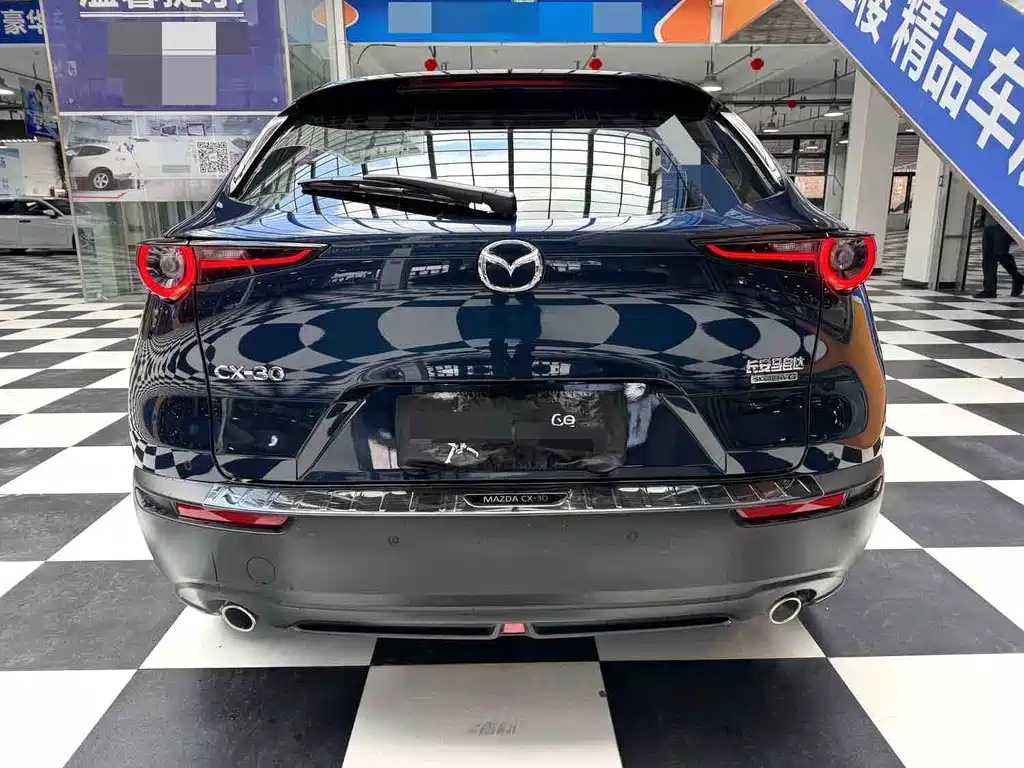 Mazda CX-30 2021 — фото 19