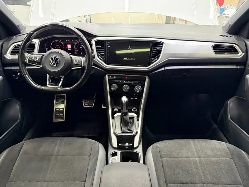 Volkswagen T-Roc — миниатюра 20