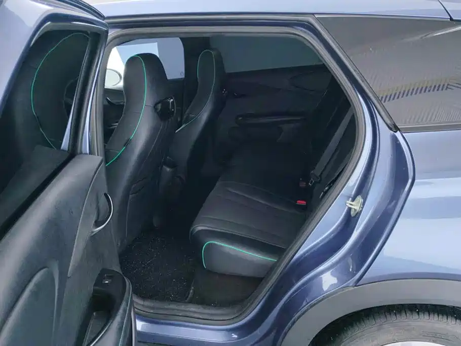 BYD Dolphin — миниатюра 11