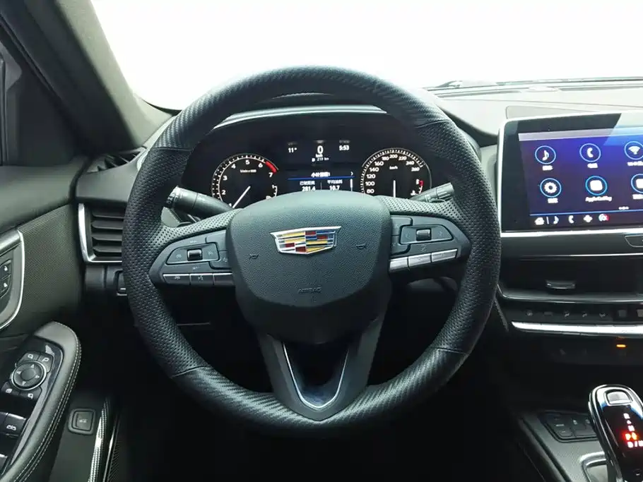 Cadillac CT5 2022 — фото 15