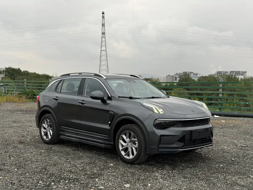 Lynk & Co 01 — миниатюра 3