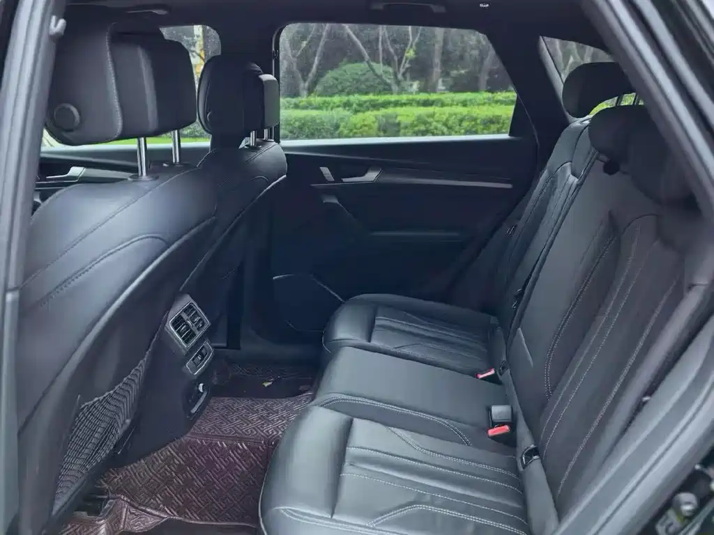 Audi Q5L — миниатюра 6