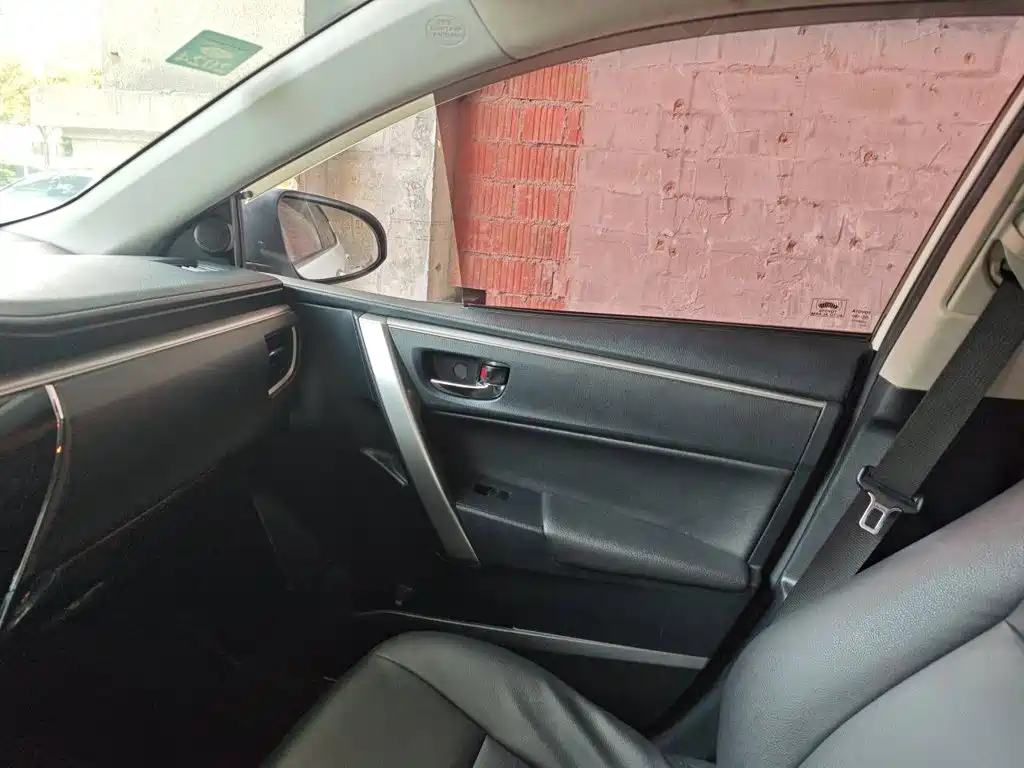 Toyota Corolla — миниатюра 18