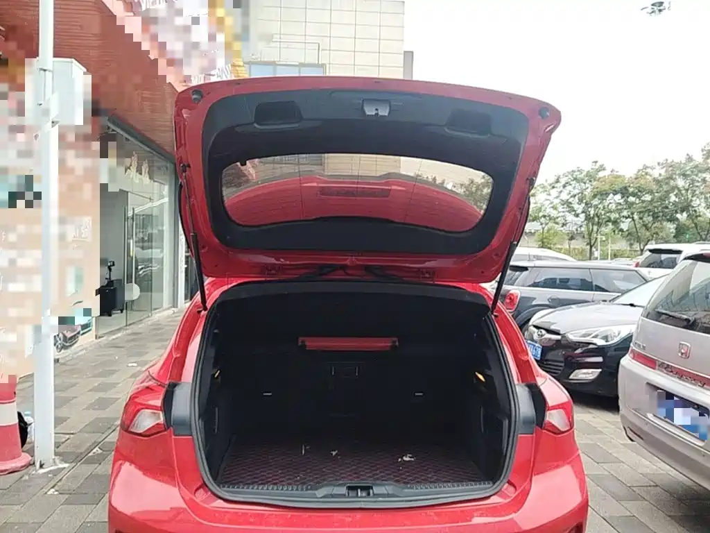 Ford Focus — миниатюра 19