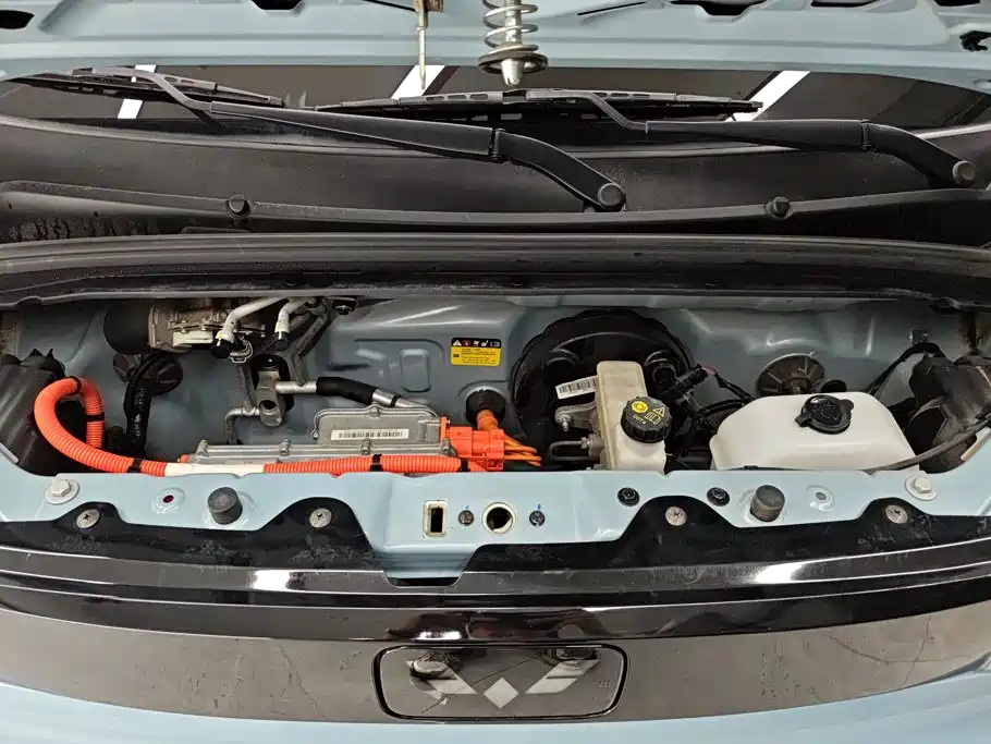 Wuling MINIEV — миниатюра 10