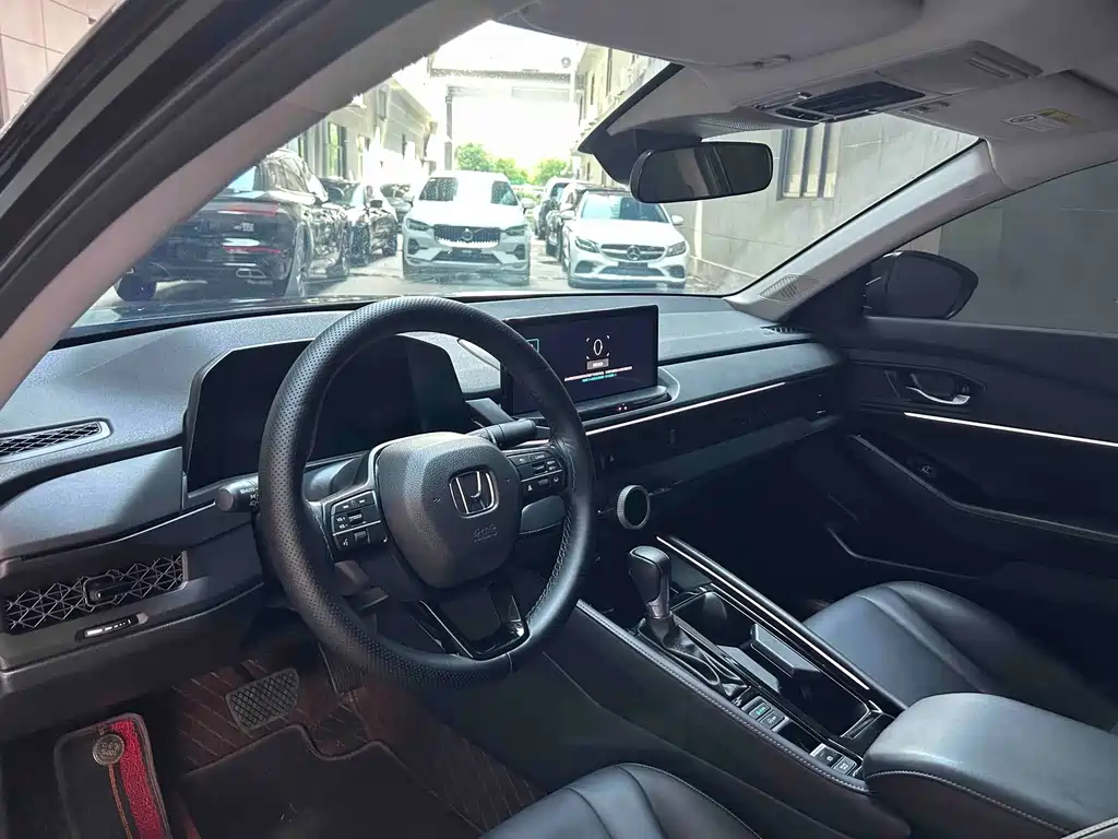 Honda Accord — миниатюра 14