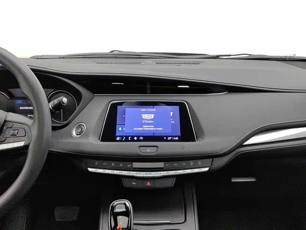 Cadillac XT4 — миниатюра 12