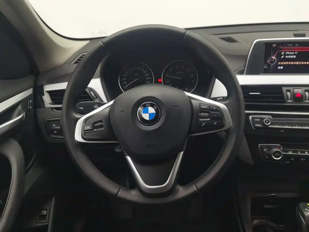 BMW X1 — миниатюра 11
