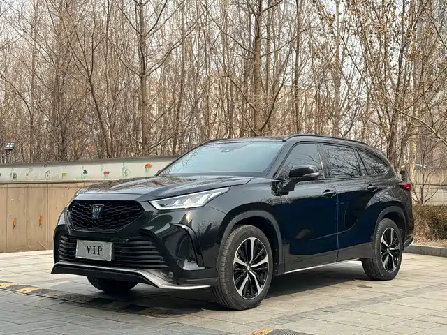 TOYOTA CROWN LUFANG 2022