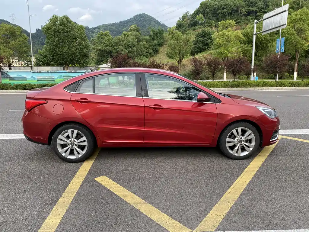 Chery Arrizo 5 5 2016 1.5L MT