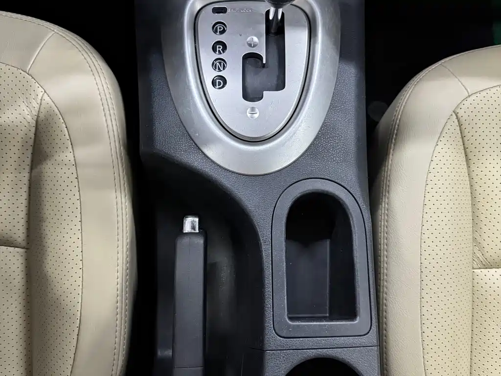 Nissan Qashqai — миниатюра 19