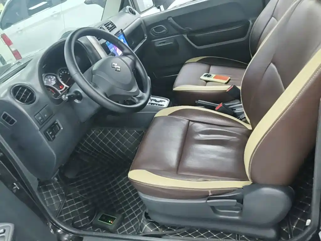 Suzuki Jimny — миниатюра 15