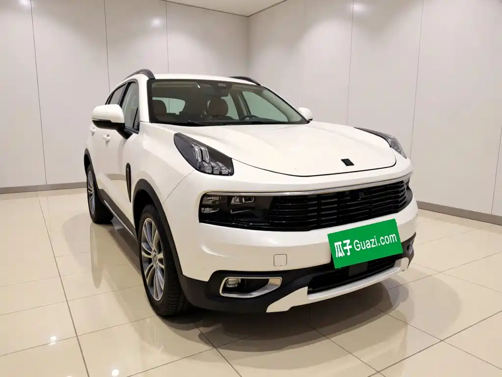 Lynk & Co 01 — миниатюра 3