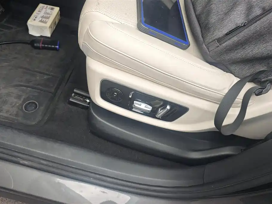Li Auto L8 2023 Air