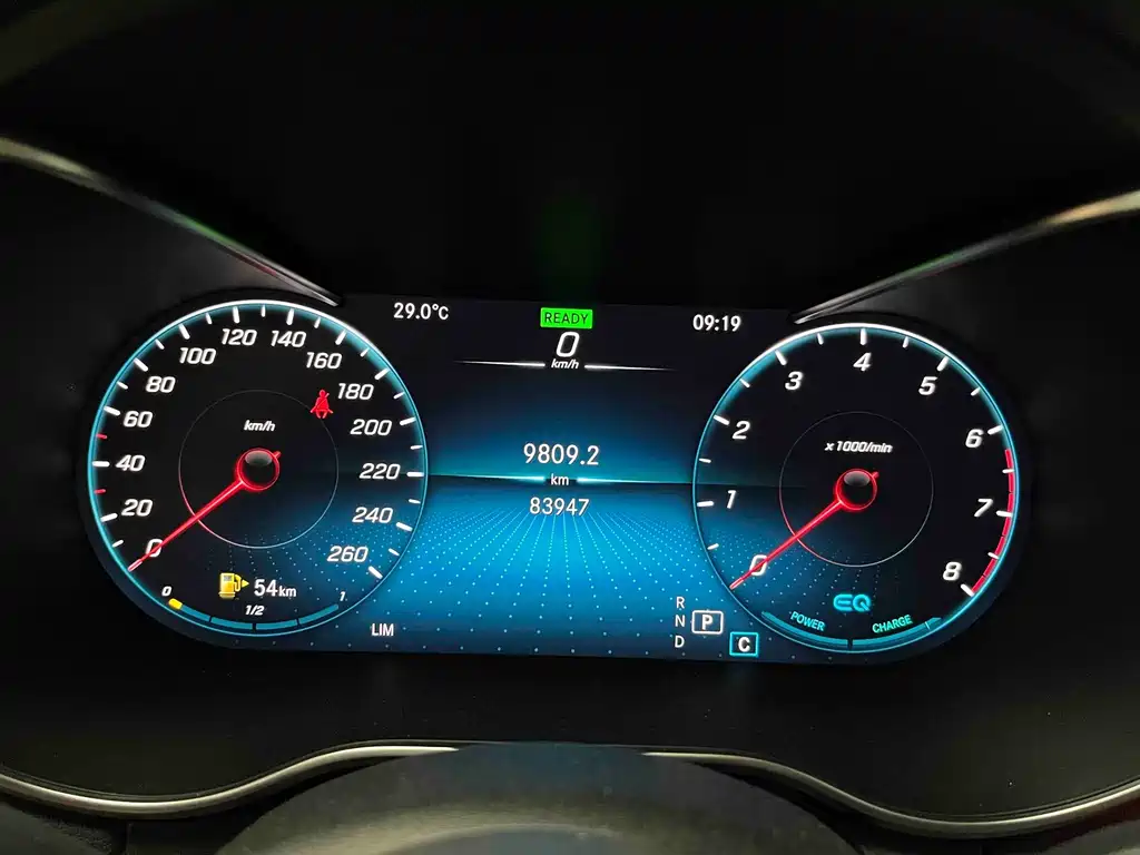 Mercedes-Benz C-Class — миниатюра 9