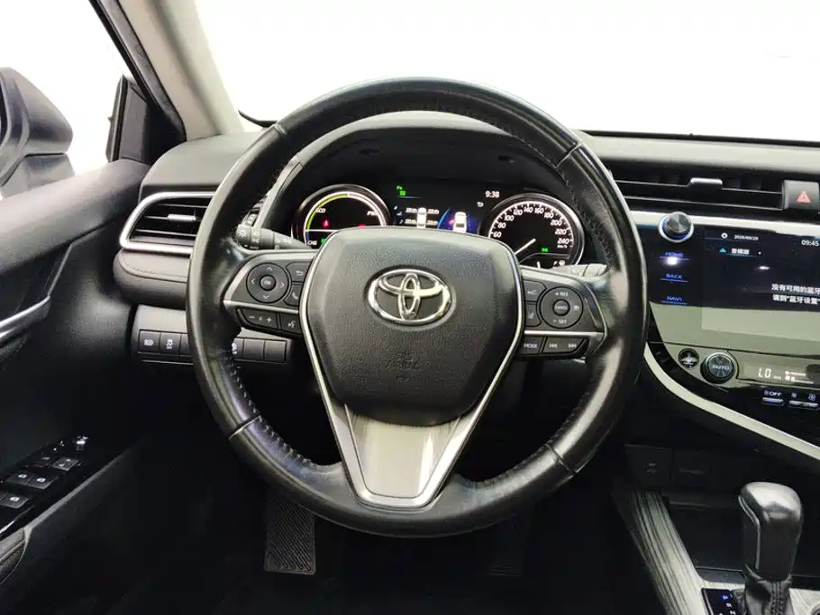 Toyota Camry — миниатюра 15