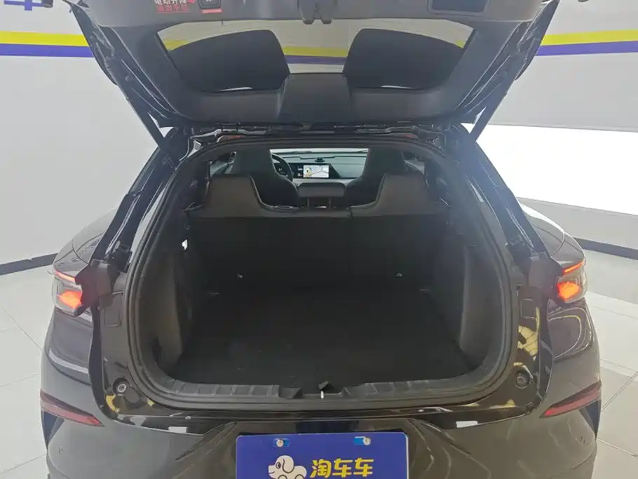 Changan UNI-T — миниатюра 4