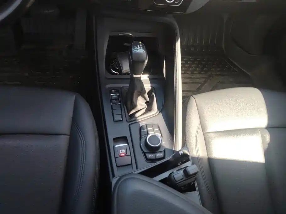 BMW X1 — миниатюра 16