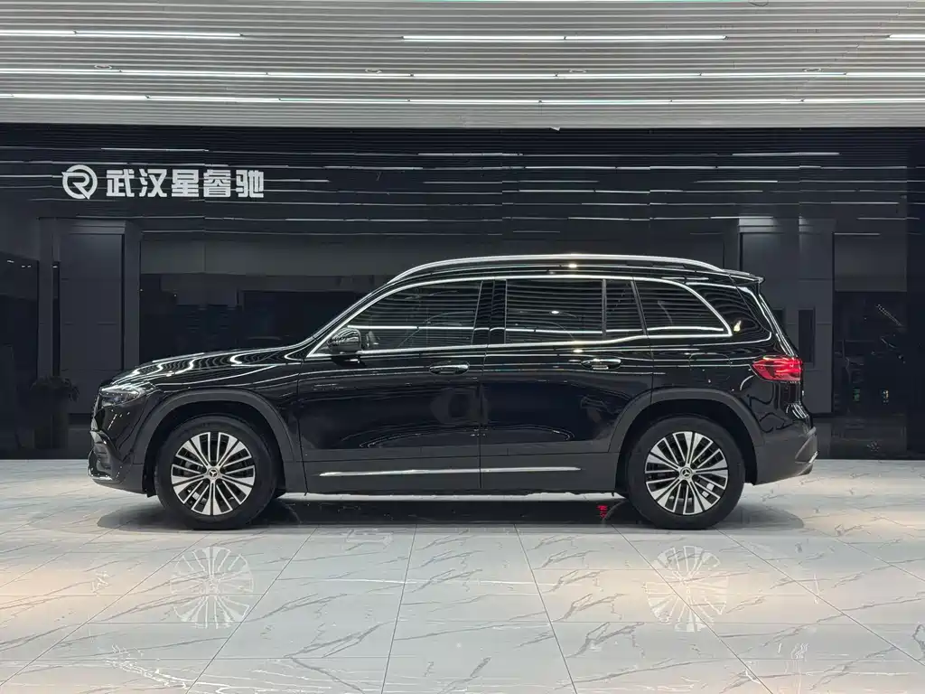 Mercedes-Benz EQB — миниатюра 3