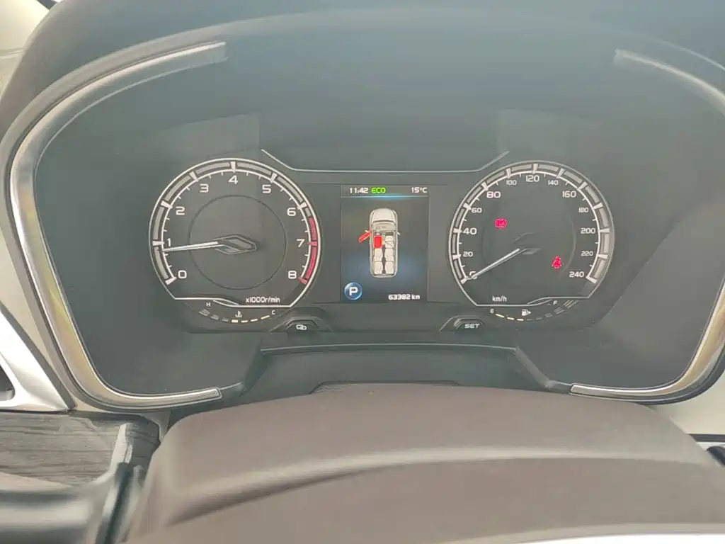 Geely Jia Ji — миниатюра 12