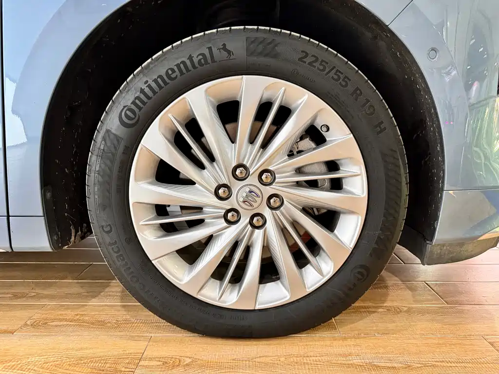 Buick Century — миниатюра 24