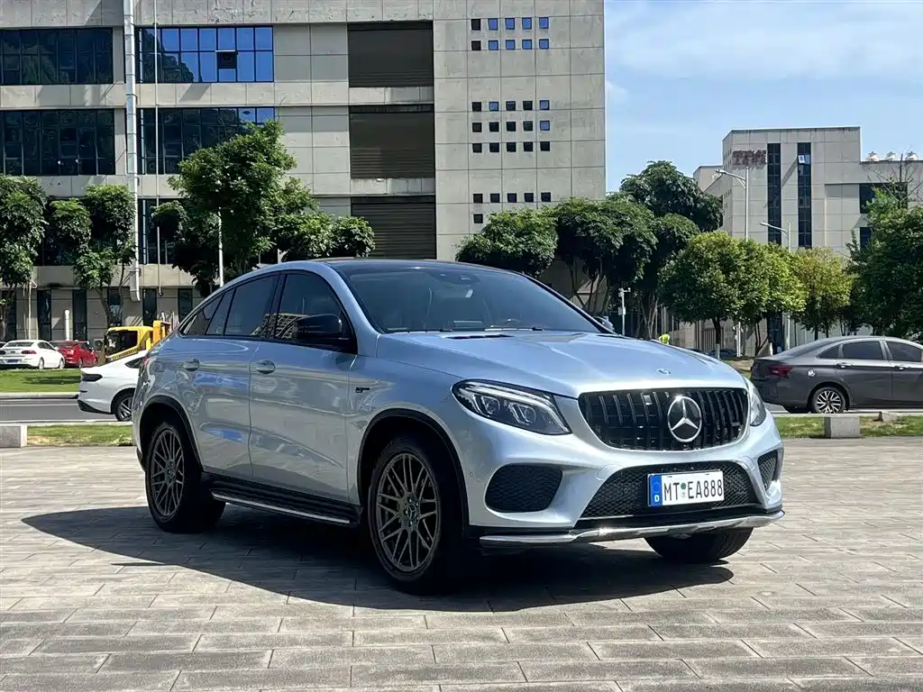 Mercedes-Benz GLE 2015 GLE 320 4MATIC SUV