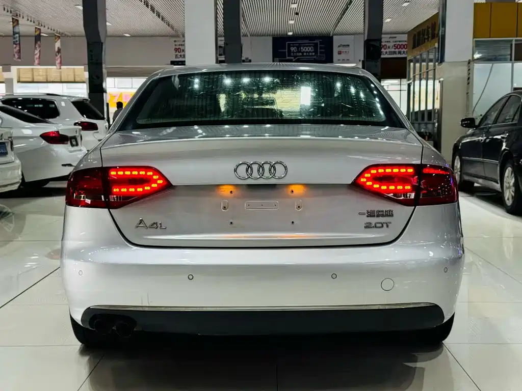Audi A4L — миниатюра 9